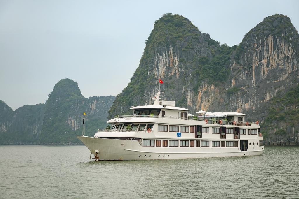 La Vela Premium Cruise - Managed By Paradise Cruises Ha Long Exteriör bild