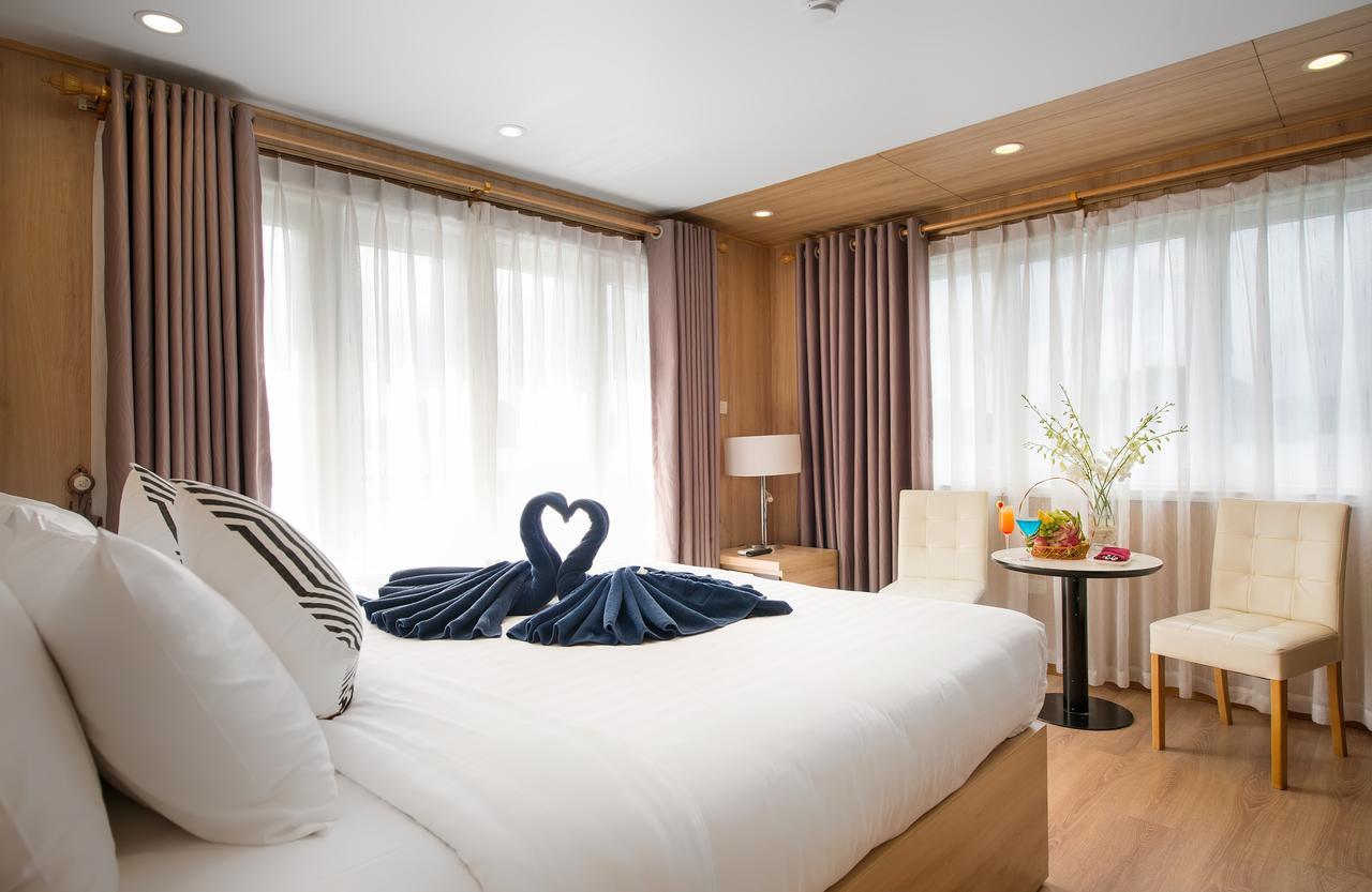 La Vela Premium Cruise - Managed By Paradise Cruises Ha Long Exteriör bild